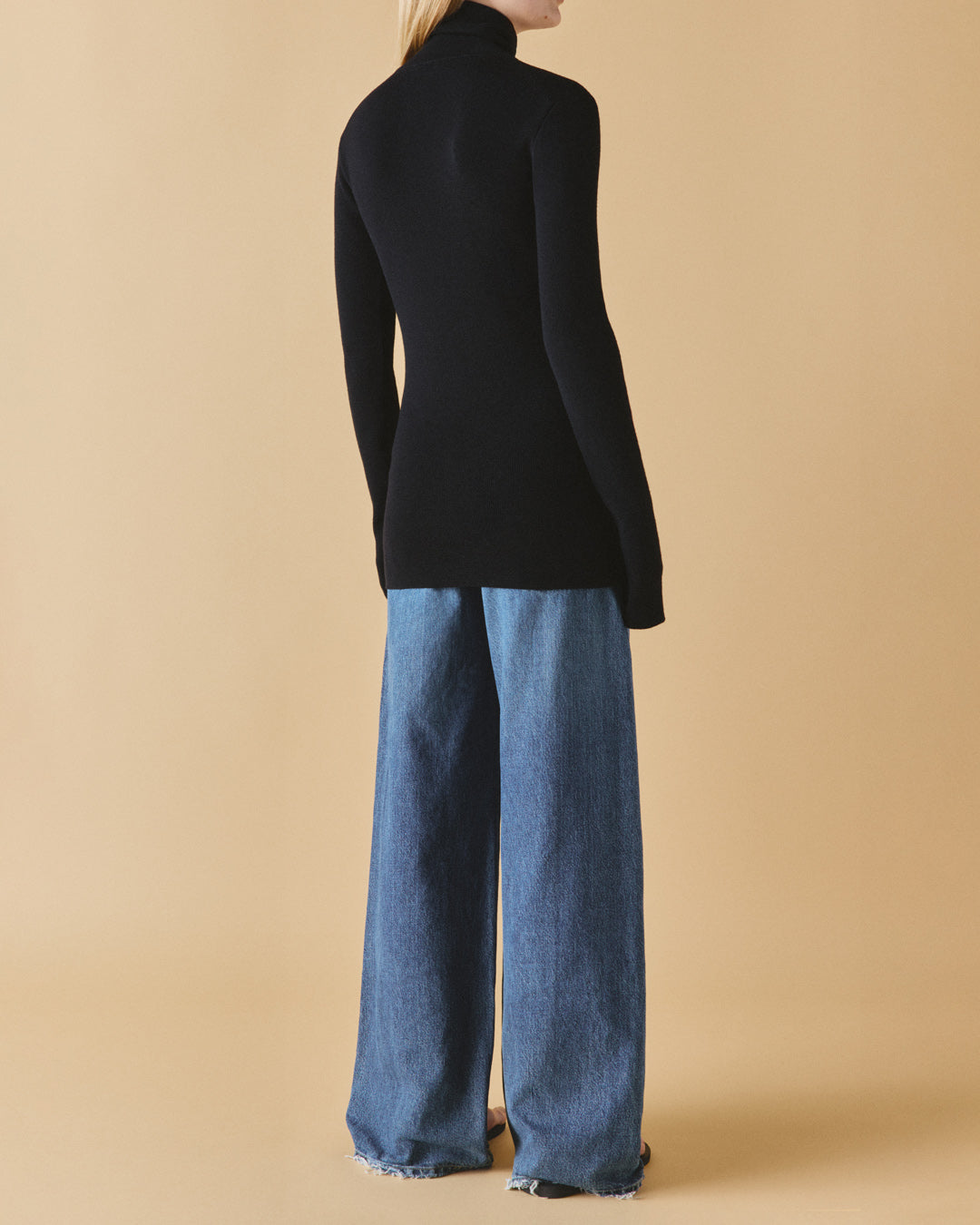 Elongated Compact Knit Top