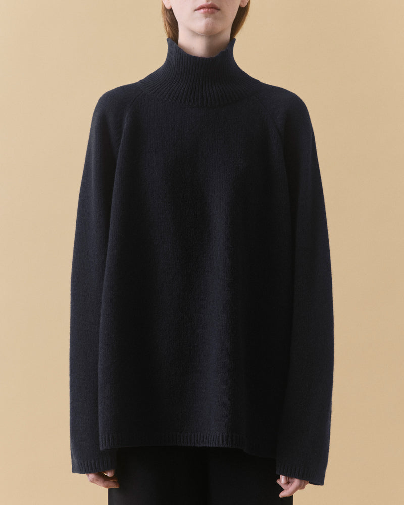 Raglan Sleeve Turtleneck, dark navy image 6
